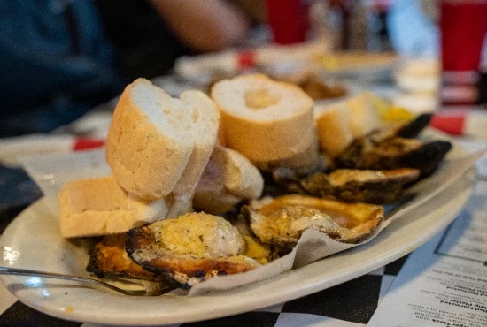 Where to Eat in New Orleans, LA: A Culinary Journey