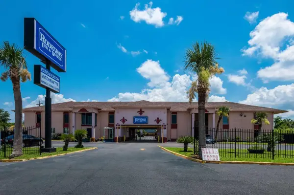 Rodeway Inn & Suites East